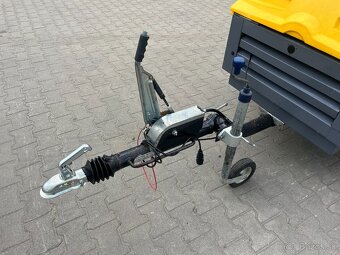 Šroubový kompresor skrutkovy  Atlas Copco XAS 47, Doosan - 10