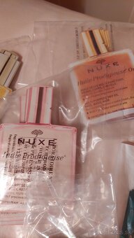 predam nove vzorky NUXE - 10