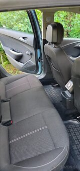 Opel Astra J - 10