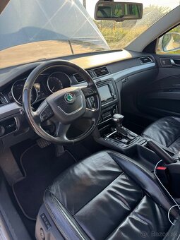 Predám Škoda Superb Combi 2.0 TDI DSG - 10