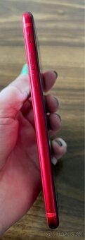 Predám IPhone 8 Red Edition - 10