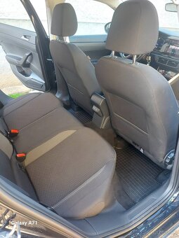 Volkswagen Taigo - 10