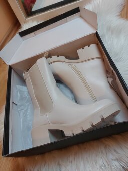 Krémové topánky 40 - 10