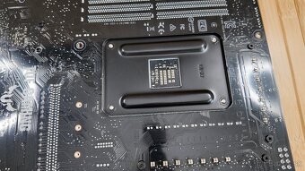 Predám ASUS TUF X570-PRO WiFi + AMD Ryzen 9 5900X - 10