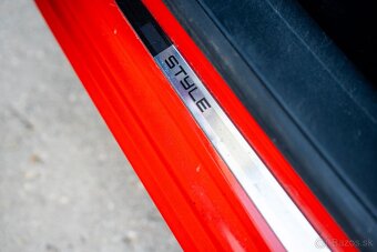 Peugeot 208, 1.6 Blue HDI STYLE - 10