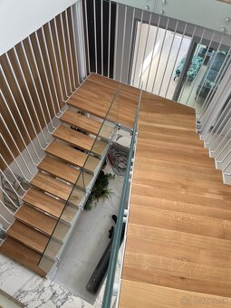 Schody, samonosne, obložkove - 10