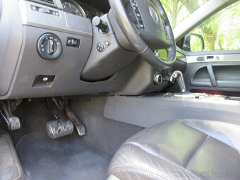 Volkswagen Touareg 3.0 V6TDI 240k R-Line - 10