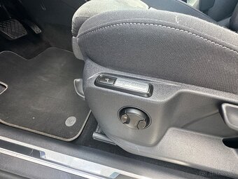 Volkswagen Tiguan 2.0 TDi Highline 4Motion DSG - 10
