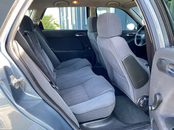 Alfa Romeo 1.9 JTD PROGRESSION - 10
