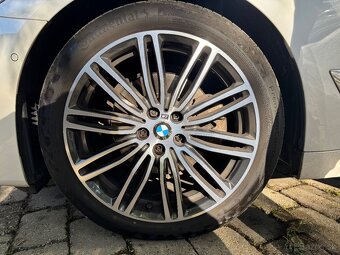 BMW rad 5 520d xDrive A/T - 10