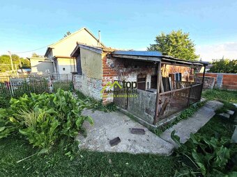 3izbový RD v priamom centre obce KUZMICE - 10