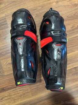 Hokejová výstroj - 10