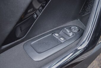 Peugeot 208 1.2 PureTech - 10