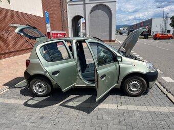 Toyota Yaris 1.0 (2002) – 128 000 km, STK/EK do 9/2026 - 10