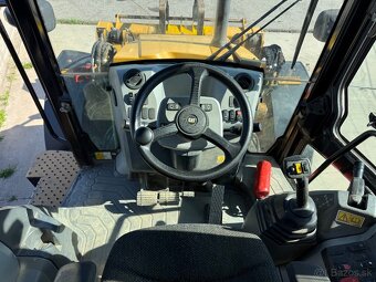 Caterpillar 444 / 2020 traktor bager - 10