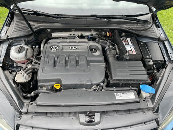 Volkswagen Golf 2.0 TDI BMT 150k Comfortline - 10