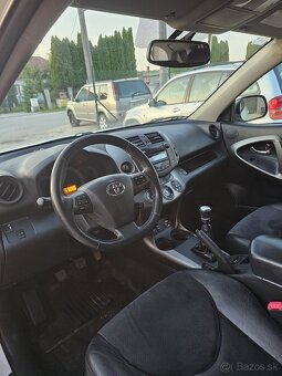 Toyota Rav4 D-4D 4x4 = 187243km , Bez korozie, Top Stav= - 10