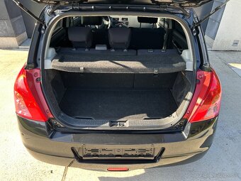 Suzuki Swift 1.3 GL 4x4 - 10