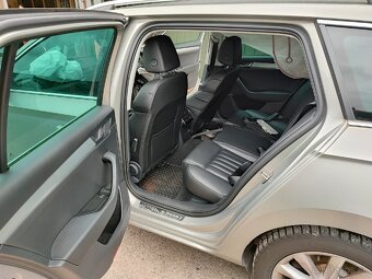 Rozpredám Škoda Superb 3 kombi elegance DSG AdBlue - 10