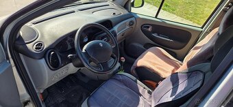 Renault Scenic 1.9 TDI 2002 - 10