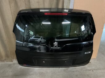 Peugeot 5008 - prodej dveří. - 10