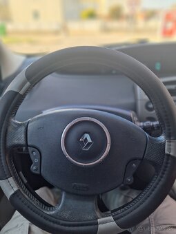 Renault scenic Grand 2011 - 10