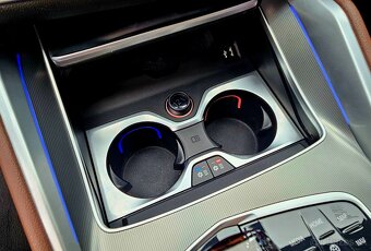 Predám BMW X6 xDrive 30d M-Paket kúp.SR - 10