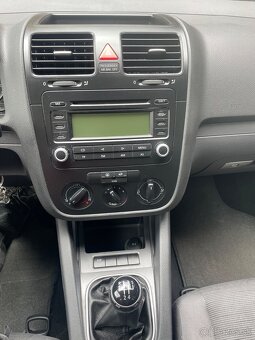 Vw golf 5 benzín 145 tis km - 10