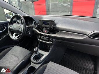 Hyundai i30 CW 1.6 CRDi Comfort, Pôvodný lak, 133 160km, SR - 10