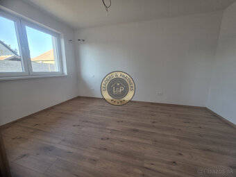 Novostavba 4izb. Bungalov obec Šurianky - 10