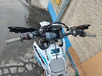 Yamaha WR 250 F - 10