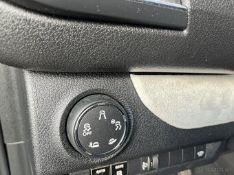 Citroen Spacetourer / Peugeot Traveller - 10