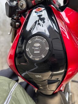 Honda VFR 1200 - 10