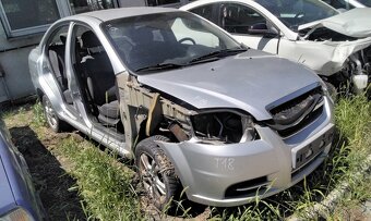 Chevrolet Aveo 1.4 2009 predám MOTOR F14D3, DVERE, KATALYZÁT - 10