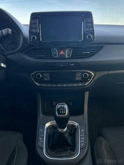 Hyundai i30 1.6CRDI 2018 151tis. km - 10
