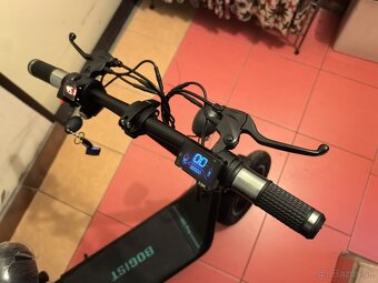 Elektricka kolobezka - 10