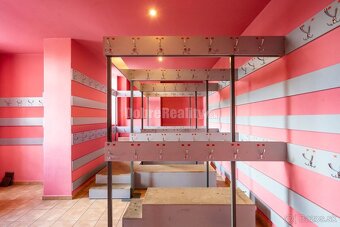 PREDAJ: Polyfunkčný objekt Sokolovňa, 1395 m2, Brezno - 10