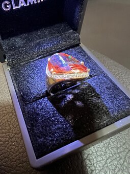 Zlatý dámsky prsteň a prstene - 10