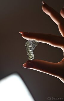 Investičná kazeta s vzácnými vltavínmi - 10