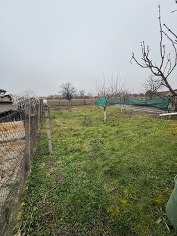 Na predaj rodinný dom v pôvodnom stave, Iža - 10