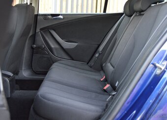 Volkswagen Passat B6 2.0tdi - 10