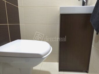 Moderný, zrekonštruovaný, kompletne zariadený byt v … - 10