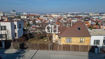 Pozemok pre rodinné bývanie v tichej časti mesta – Slnečná, - 10