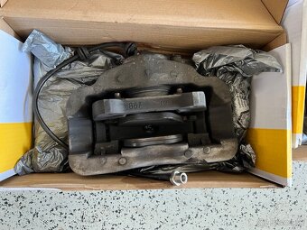 Komplet BMW Z4 E89 35i original brzdový kit - 10