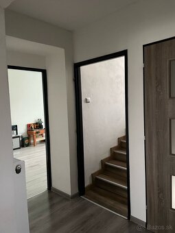 VÝHODNE Rodinný dom po rekonštrukcii Stránske Zilina - 10