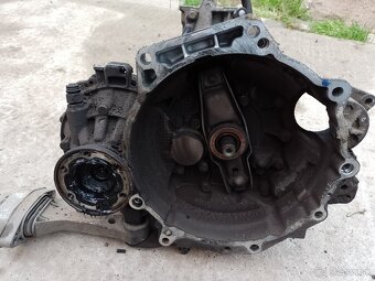 Rozpredám škoda Octavia 1.9 TDI. - 10