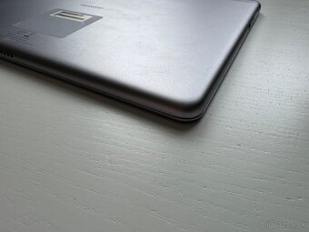 Huawei Mediapad T3 10 - 10