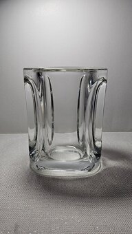 Vázy lisivané sklo - 10