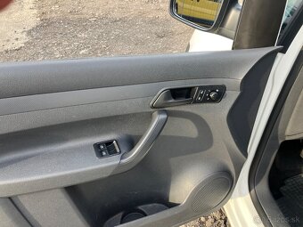 Volkswagen Caddy 1.6TDI(140000km) - 10
