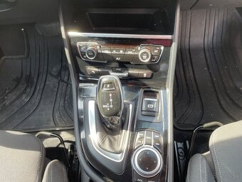 BMW Rad 2 Gran Tourer 2 218d Luxury Line A/T - 10